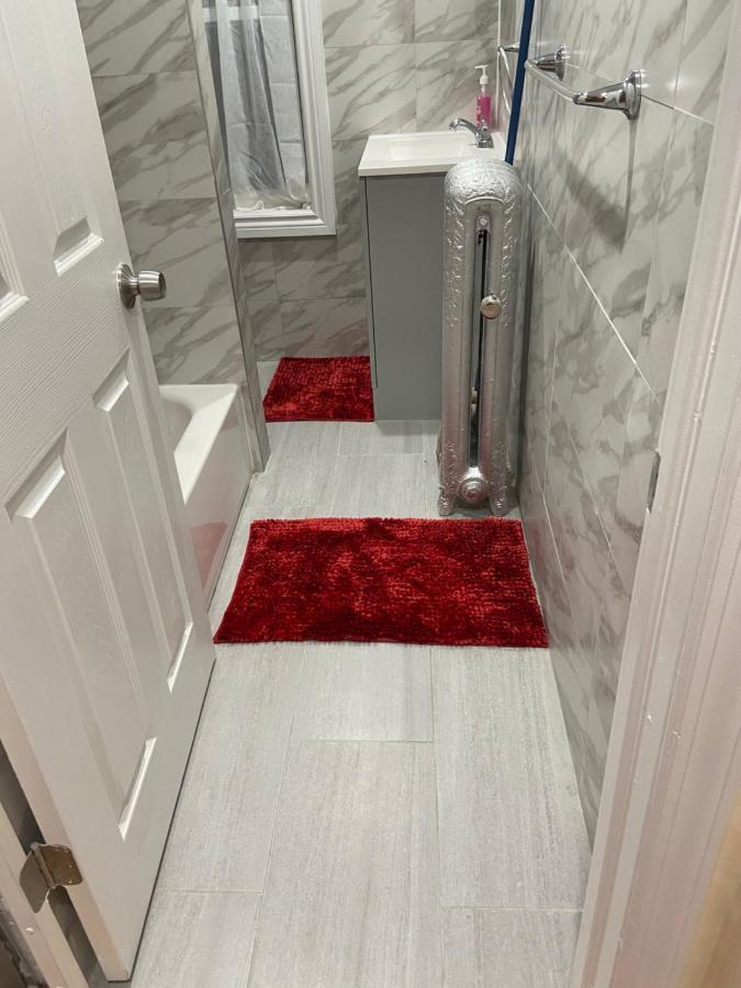 Affittacamere Affordable In Queens